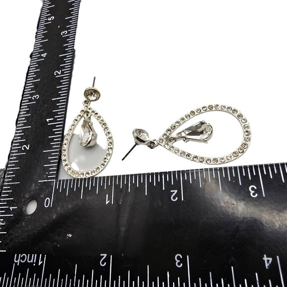 Pierced Earrings Teardrop Crystal Rhinestone Dangle Silver Tone Butterfly Back - Picture 5 of 6